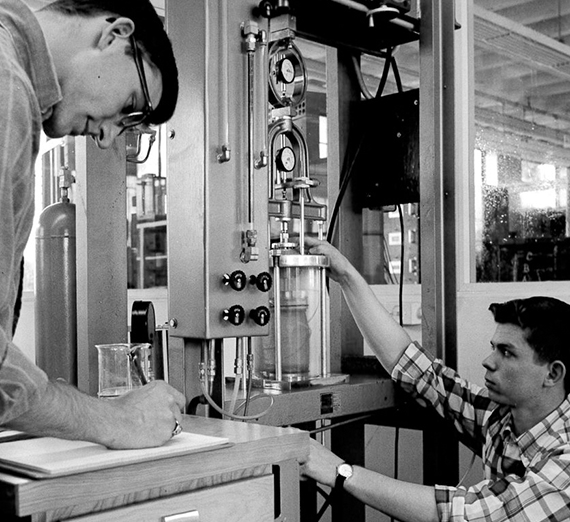 은하의 별들과 학생의 사진