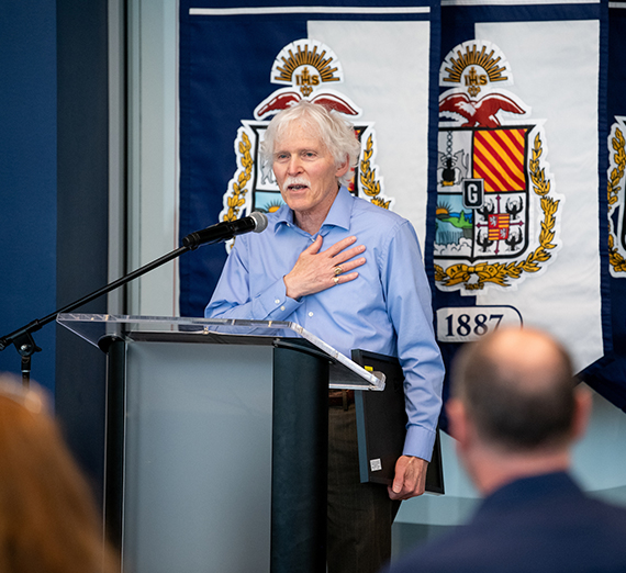 purple to blue gradient